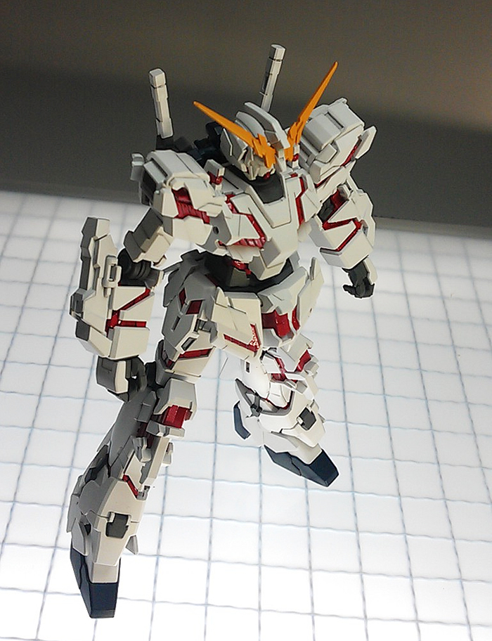 http://www.basserd.net/aotan/sinanju/images/rx-0-016.jpg